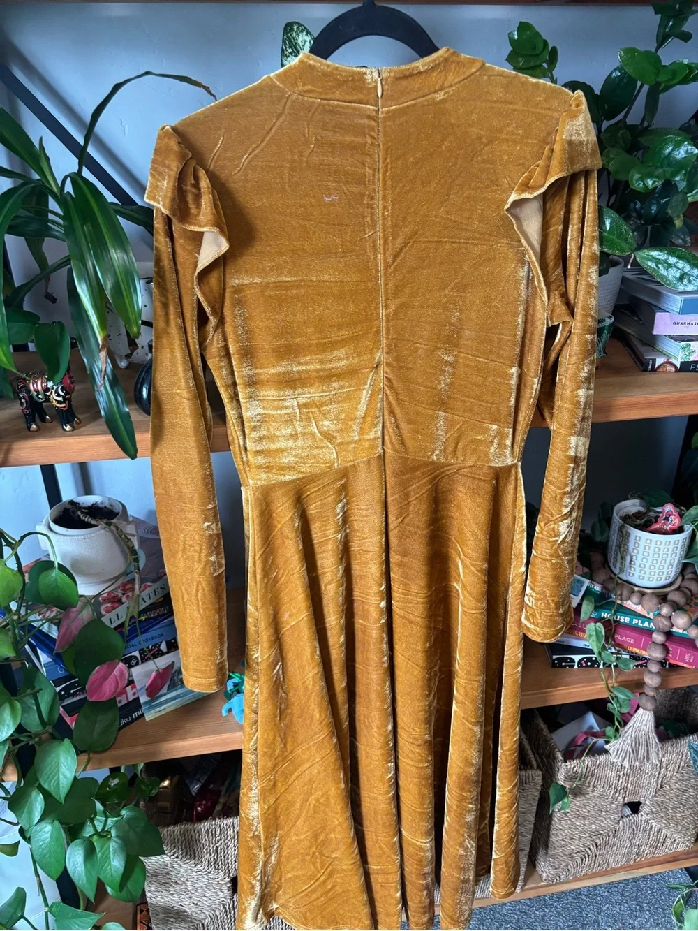 Ivy City La La Lady Gold Dress | Medium - Picture 6 of 6